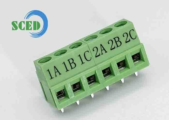 Verde 5.08mm 300V 10A PA66 Bloco de terminais de PCB Tipo Euro Para controlo automático